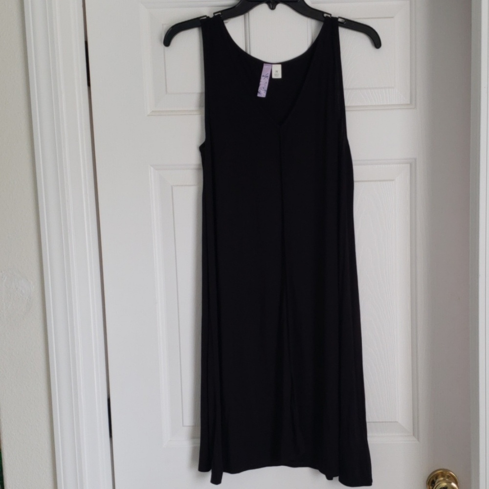 Francesca's black dress